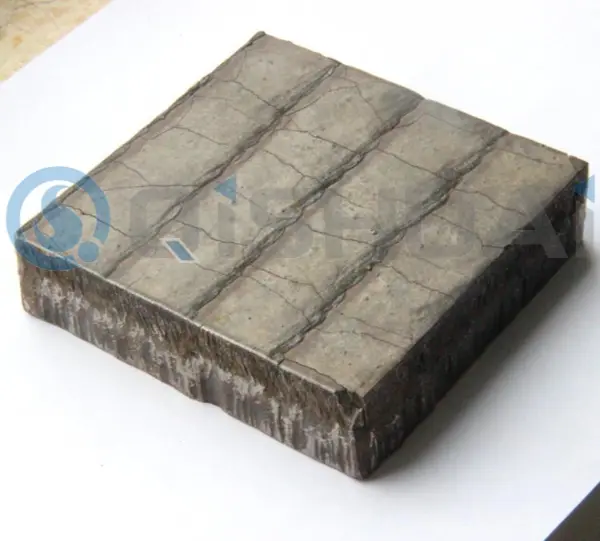 Arbeitsbedingungen als Grundlage nehmen und Verschleißfestigkeit anpassen: Shandong Qishuai verschleißfeste Bimetall-Oberflächenplattenlösungen